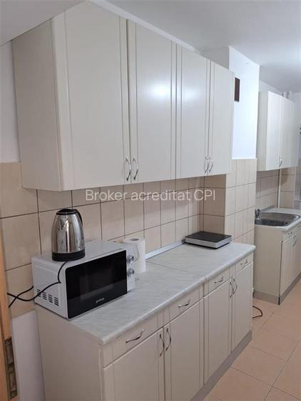 3  Camere Lucretiu Patrascanu - 12