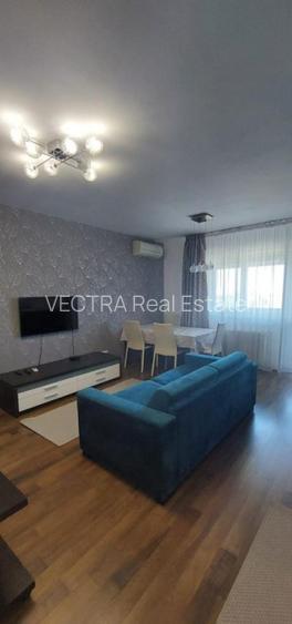 Garsoniera, semidecomandata, 35 mp,  complex Quadra 2, parcare supterana - 2