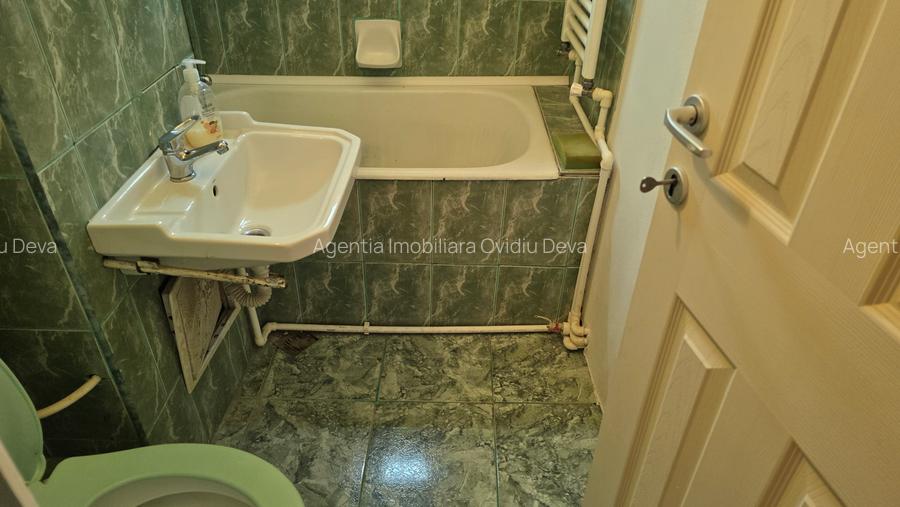 Vand apartament cu 2 camere in Deva, zona Sala Sporturilor in P-uri, etaj 3, - 6