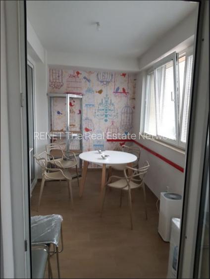 PIATA VICTORIEI, SPATIU BIROU, 130 MP! - 8