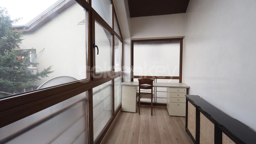 Vila spatioasa, partial mobilata cu acces facil - 12