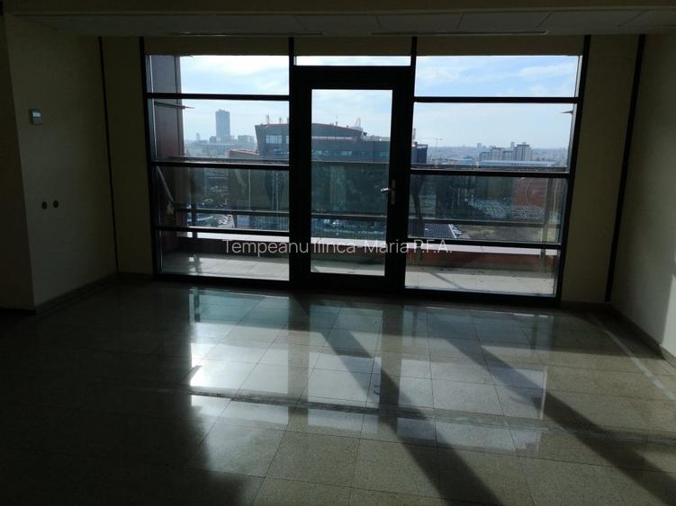 PIPERA-Porsche inchirieri/vanzari spatii cladire clasa A 200 mp-15000 mp - 12