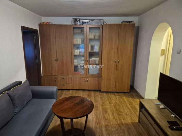 Vand Apartament cu 2 Camere in Rogerius - 8