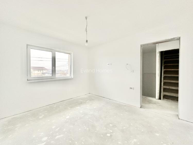 Duplex cu 4 camere si 2 bai - 400 mp de teren - Mosnita - 10