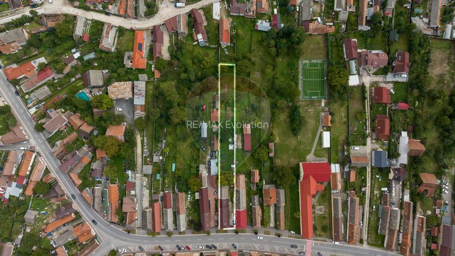 Casa spatioasa cu teren generos, in zona centrala a Sacelelor - 7