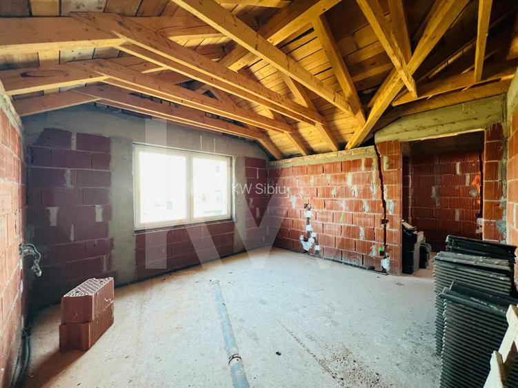 Casa unifamilială mare 5 cam, garaj, curte. Întabulată. Fughiu Oradea - 27