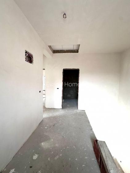 Duplex 4 camere despartit prin garaj - Mosnita Noua in zona foarte buna - 13
