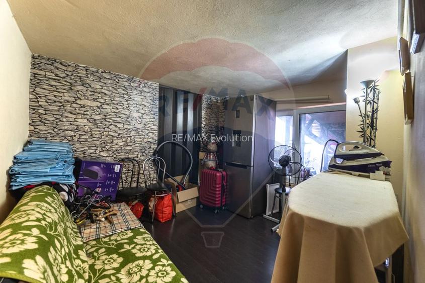 CASA COMPUSA DIN 2 APARTAMENTE, SCHEII BRASOVULUI| COMISION 0 - 18