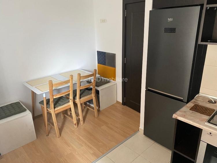 Apartament 2 camere decomandate, zona Green Park Tatarasi. - 9