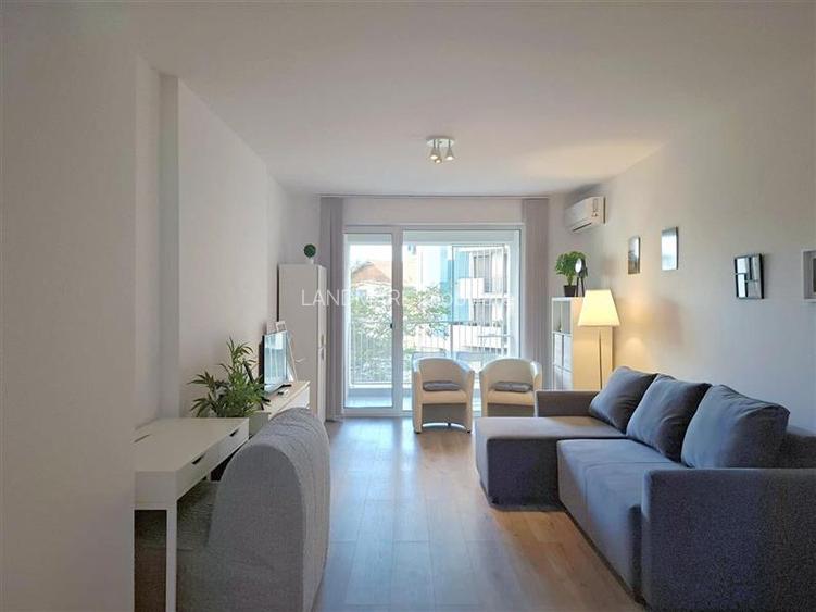 APARTAMENT 1 CAMERA MOBILAT UTILAT CITY OF MARA - 4