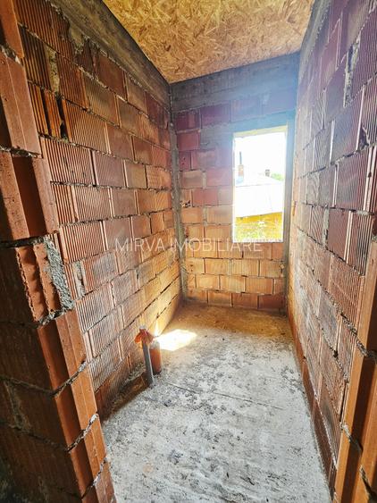 Casă la roșu cu 4 camere, 122 mp utili, teren 465 mp – Băicoi - 31