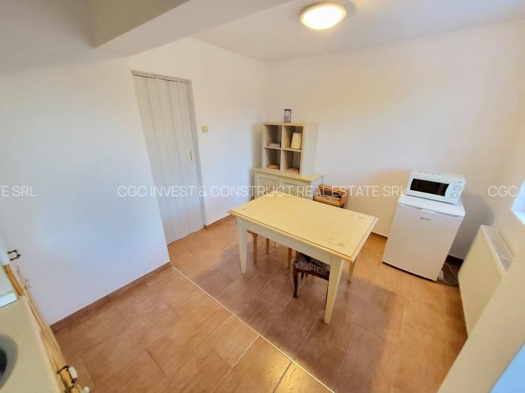 2 Cam-Pta Unirii-1 Min Centru-Mobilat-Balcon-Centrala-Aer conditionat-380 de Eur - 14