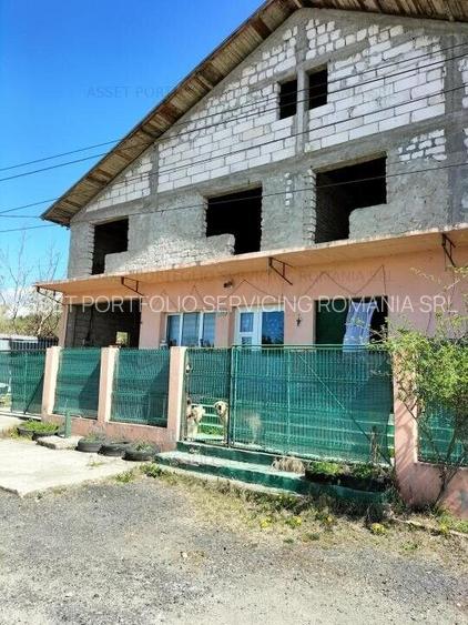 Casa si teren 1999 mp DOICESTI, DAMBOVITA Licitație - 4
