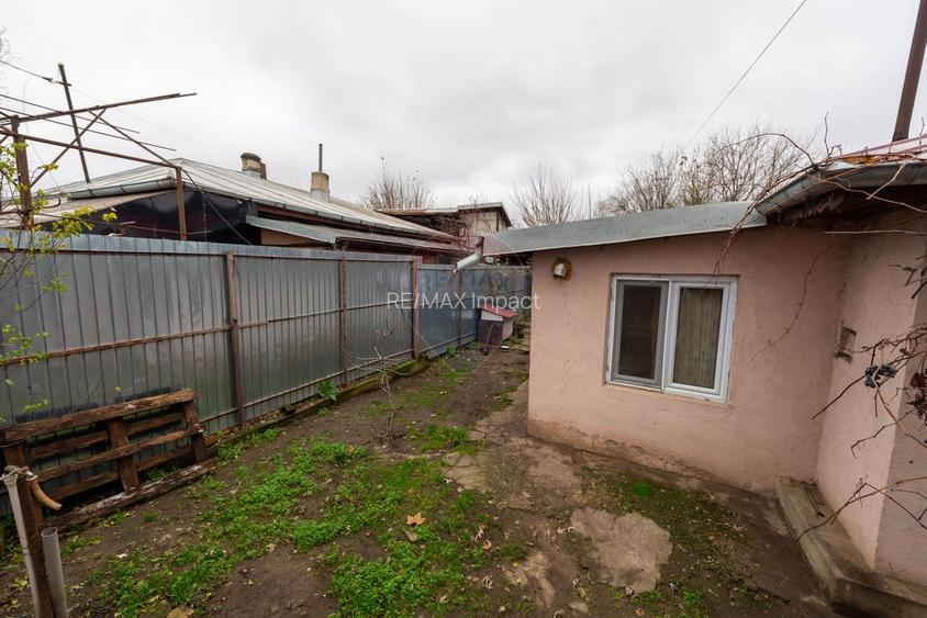 Teren cu casa construita de vanzare 207 mp Soseaua Andronache Hornbach - 4