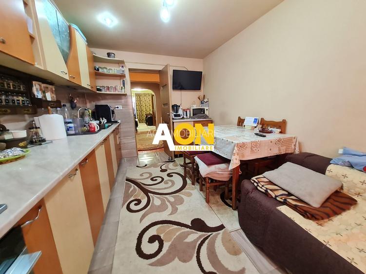 Apartament 3 Camere, 75 mp, Decomandat, Zona Cetate - 11