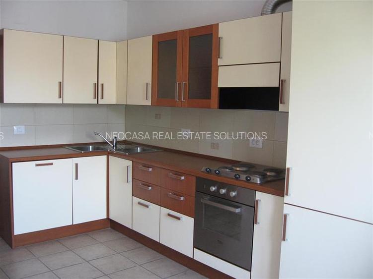 4 CAMERE, FOARTE SPATIOS, PENTRU LOCUIT SAU FIRMA - 4