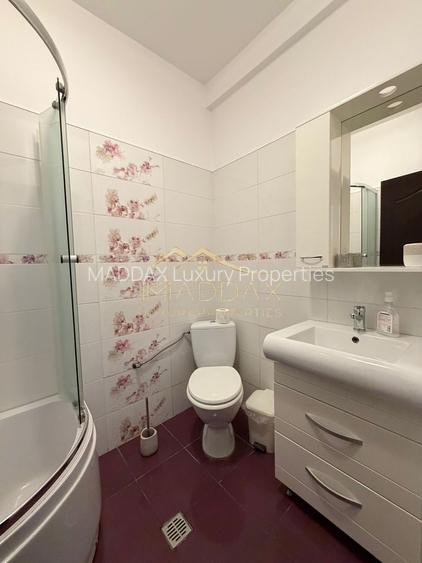 Vila spatioasa cu vedere spre lac Corbeanca - 41