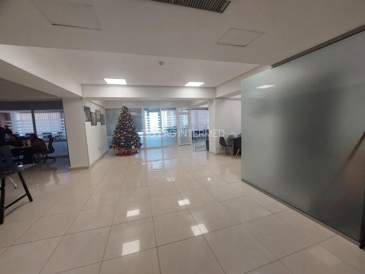 Centru - Bd. Mamaia , spatiu IDEAL BIROURI in cladire reprezentativa , 240 mp. - 6