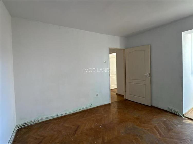 Apartament cu 3 camere, decomandat, 70 MP, Manastur - 4