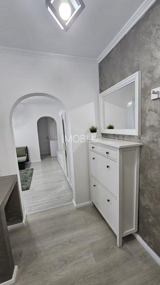 Ap renovat, 2 camere, et. 4/10, zona Ghe. Lazar! - 3