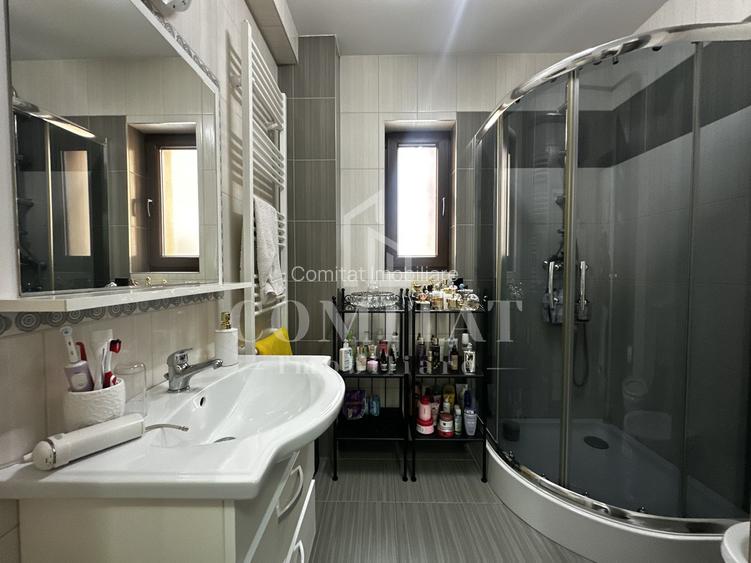 Apartament la cheie | 3 camere | Gradina | Zona str Stejarului - 12