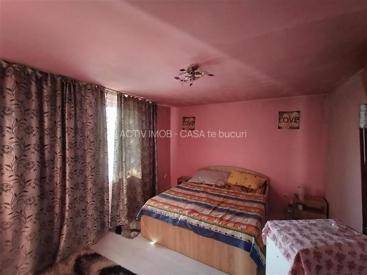 Caransebes, Casa cu Teren de 585 Mp, Zona Sesu Rosu - 5