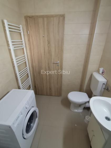 De închiriat apartament 2 camere decomandate – zonă Ciresica - 11
