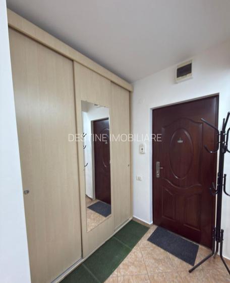 Apartament cu 2 camere 55 mp, etaj intermediar, bloc cu lift, Calea Bucuresti  - 10