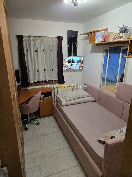 Apartament două camere , zona Cantemir - 5
