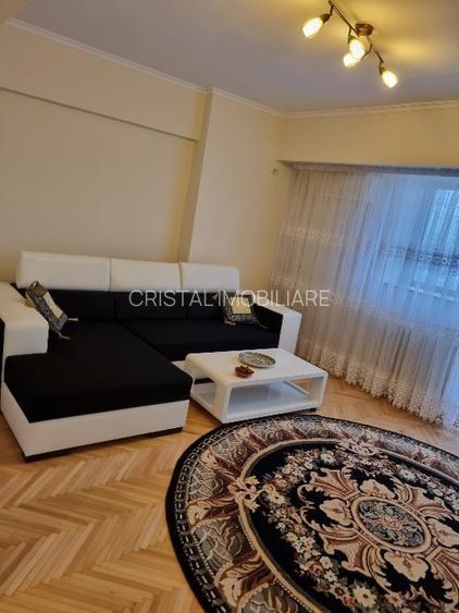 OFERTA RARA:  Vanzare Apartament 3 Camere Metrou Unirii, Vedere Fantana Mare - 2