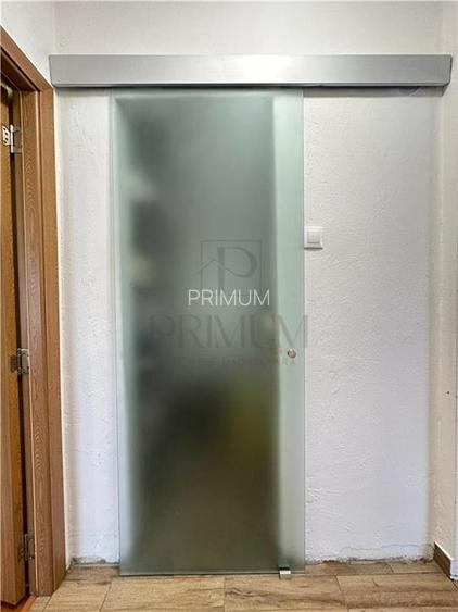 Gheorghe Lazar - 2 Camere - Centrala termica proprie - Etaj intermediar - 4