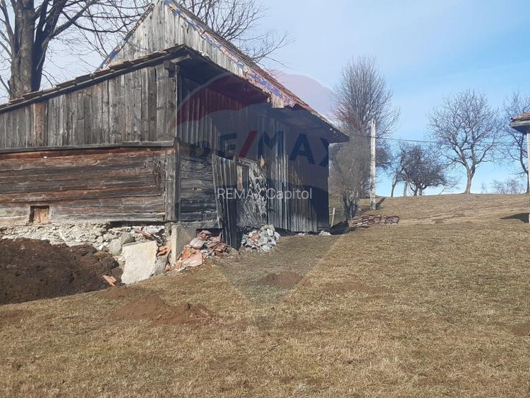 Teren 10,279 mp Bran- Predelut / Strada Pe Tarina nr. 70A - 11