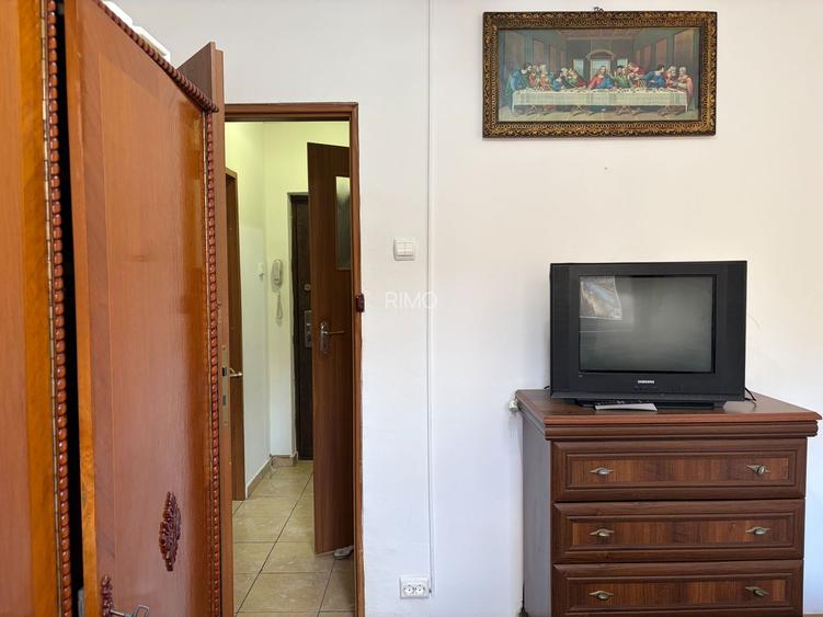 Apartament cu doua camere, Aparatorii Patriei, 65.000€ - 8