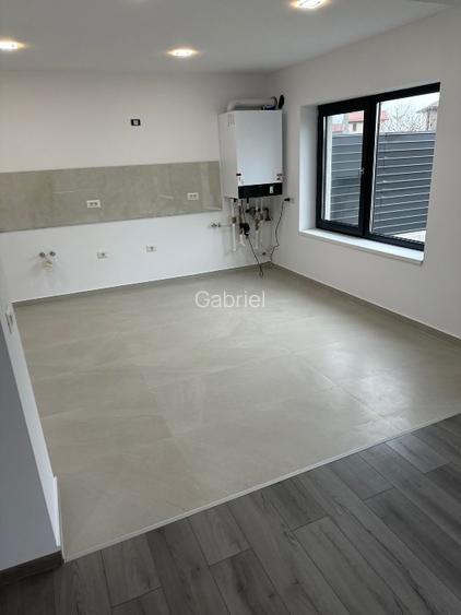 VILĂ NOUĂ DUPLEX, 5 camere, P+1E+Mansarda - Otopeni, acces rapid DN1 - 2
