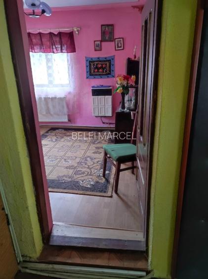 Apartament la parter in casa la curte. - 5