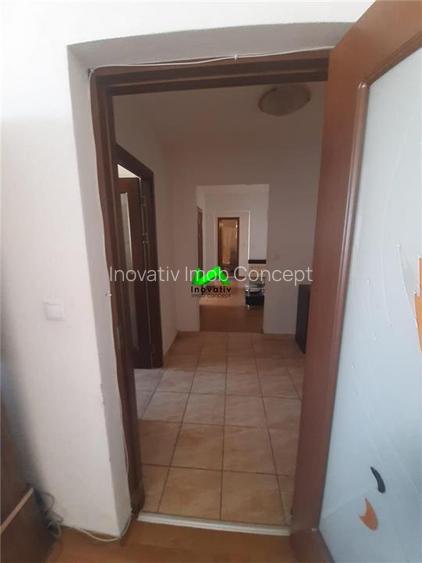 Apartament de vanzare 3 camere pivniță Sibiu Mihai Viteazul - 11