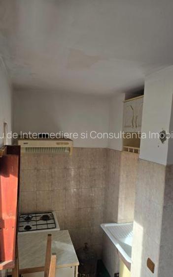 ⏩ Primo Garsoniera cu Balcon Bloc Apartamente 40m² Mobilata Utilata Izolata - 7
