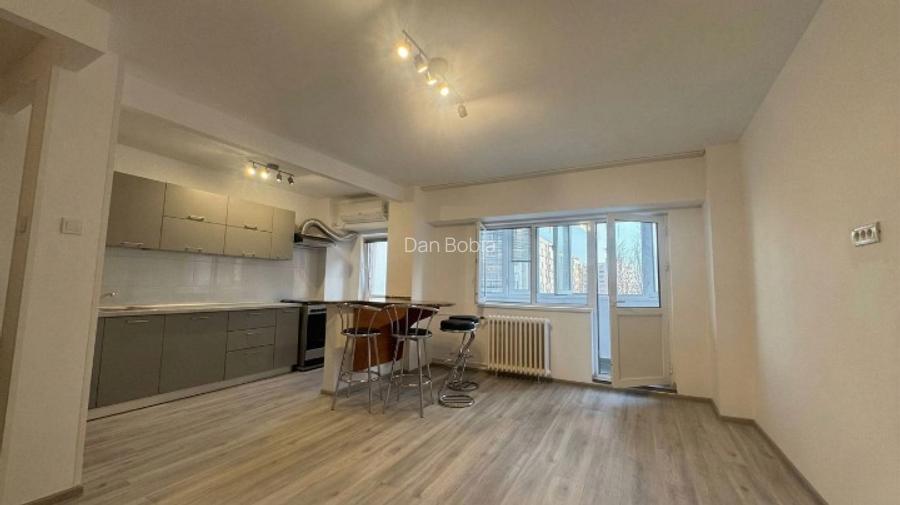 Grasoniera aerisita prima chirie 10 min M Timpuri Noi DB1866 - 2