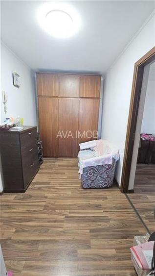 Apartament 3 decomandate, mobilat, zona Tic Tac - 8