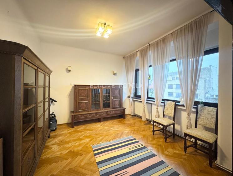 Apartament 4 camere cu balcon generos si vedere la bulevard - 2