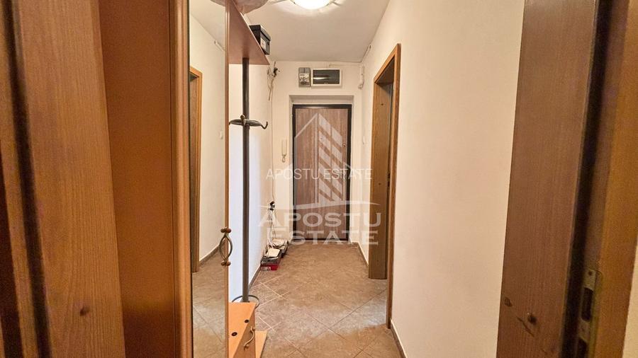 Apartament cu 2 camere in zona Complexului Studentesc,centrala termica - 6