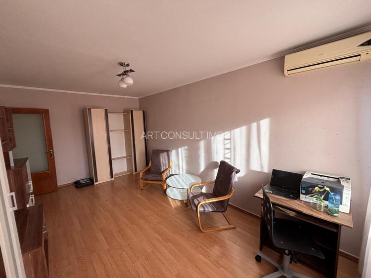Apartament 3 Camere | Gorjului | Decomandat | Mobilat si Utilat | 2 Bai | Metrou - 7