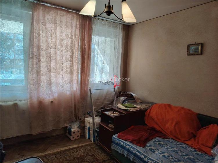 Apartament 2 camere Basarabia Gheorghe Petrascu - 14