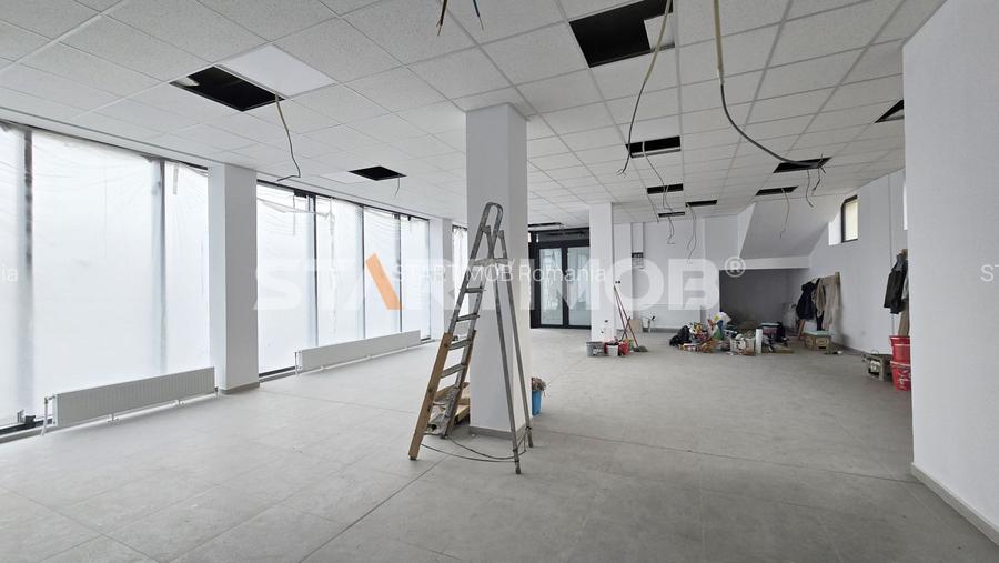 Spatiu comercial stradal vitrinat  Grivitei - 12