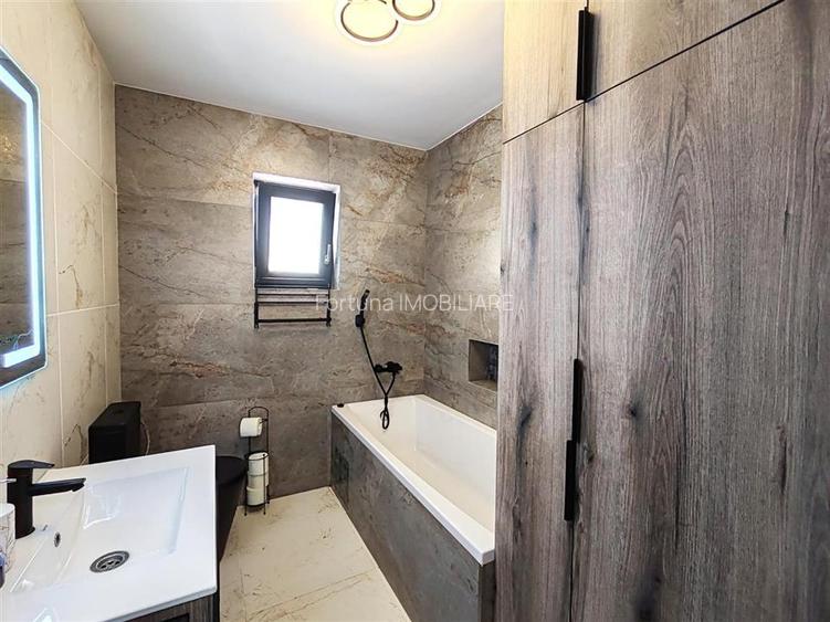 Casa moderna,  singura in curte - Izvor - 23