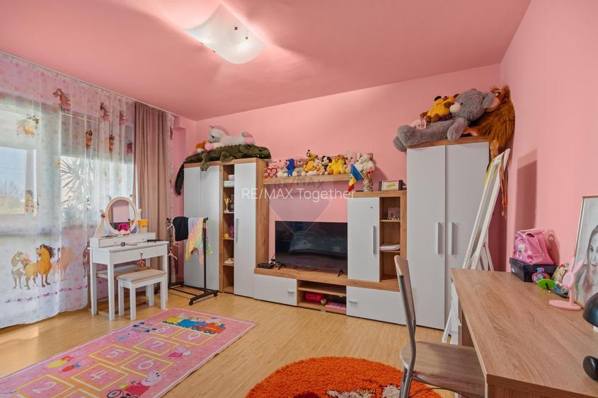 Casă / Vilă cu 6 camere de vânzare - Oraselul Copiilor - 20