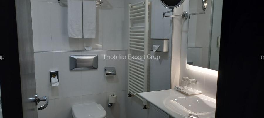 Hotel  4 stele   78 camere Piata Unirii - 2