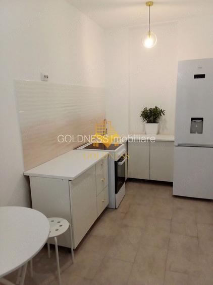 3 camere, moder, curte 105 mp, Parcul Central, Polivalenta, central - 7