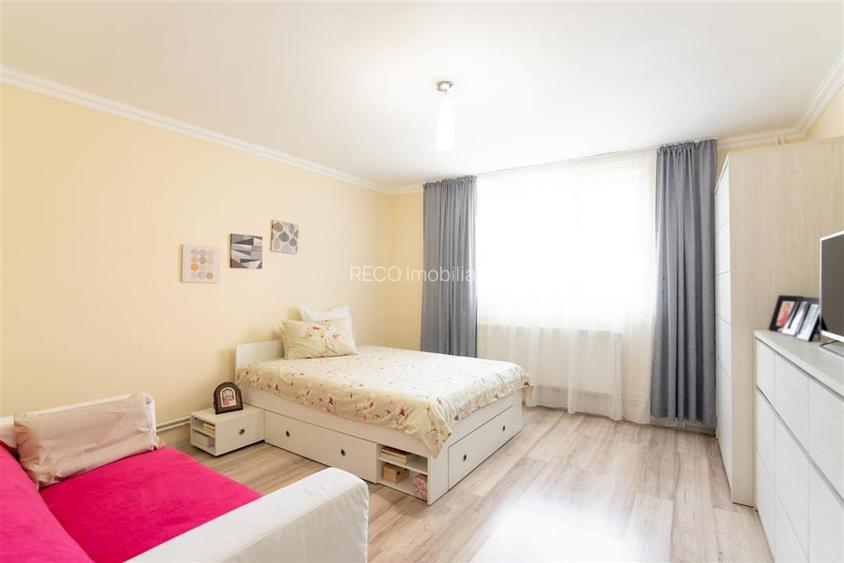 RECO Casa singur in curte, zona Centrala - 3