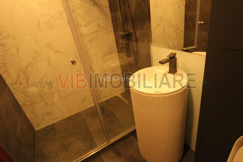 Piata Alba Iulia - Rond Alba Iulia - bloc mixt - 4